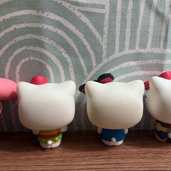 SANRIO Funko Pop Bundle - Picture 6 of 7